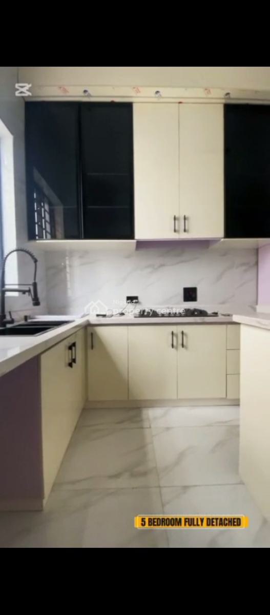 a 5bedroom Fully Detached House, Ikota, Lekki, Lagos, Detached Duplex for Sale