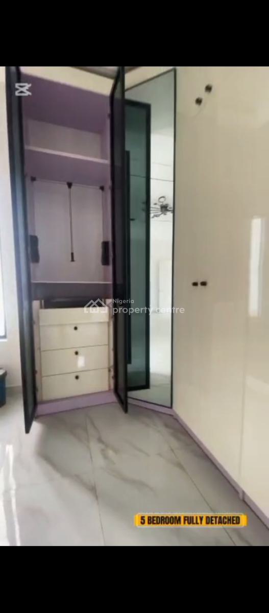 a 5bedroom Fully Detached House, Ikota, Lekki, Lagos, Detached Duplex for Sale