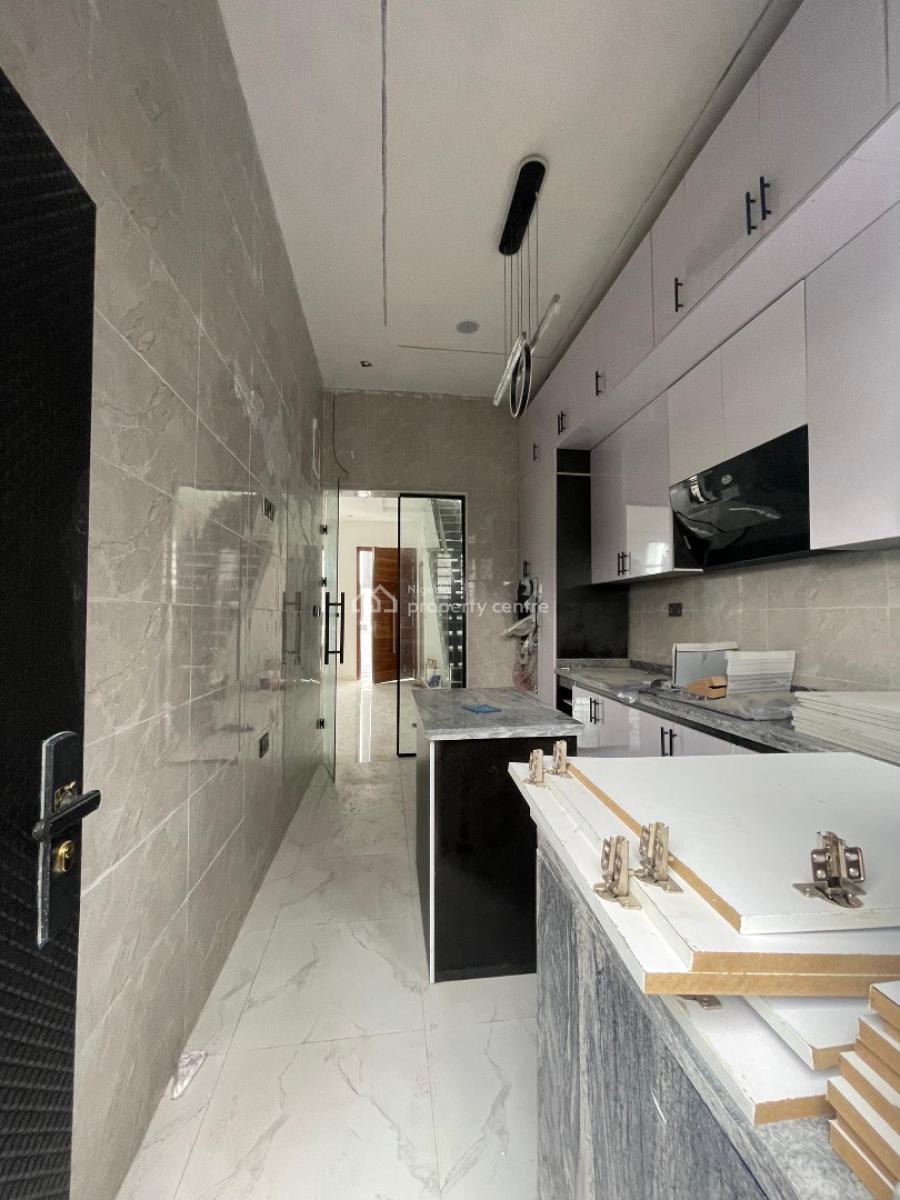 Exquisite 4 Bedroom Terraced Duplex with Bq in a Secure Location, Ikota, Lekki, Lagos, Terraced Duplex for Sale