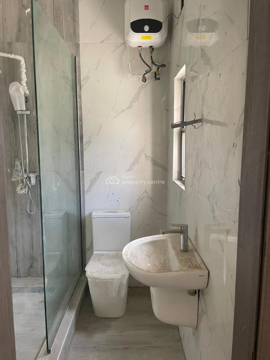 Newly Built 1 Bedroom Flat with Swimming Pool and Gym, Lekki Phase 1, Lekki, Lagos, Mini Flat (room and Parlour) for Sale