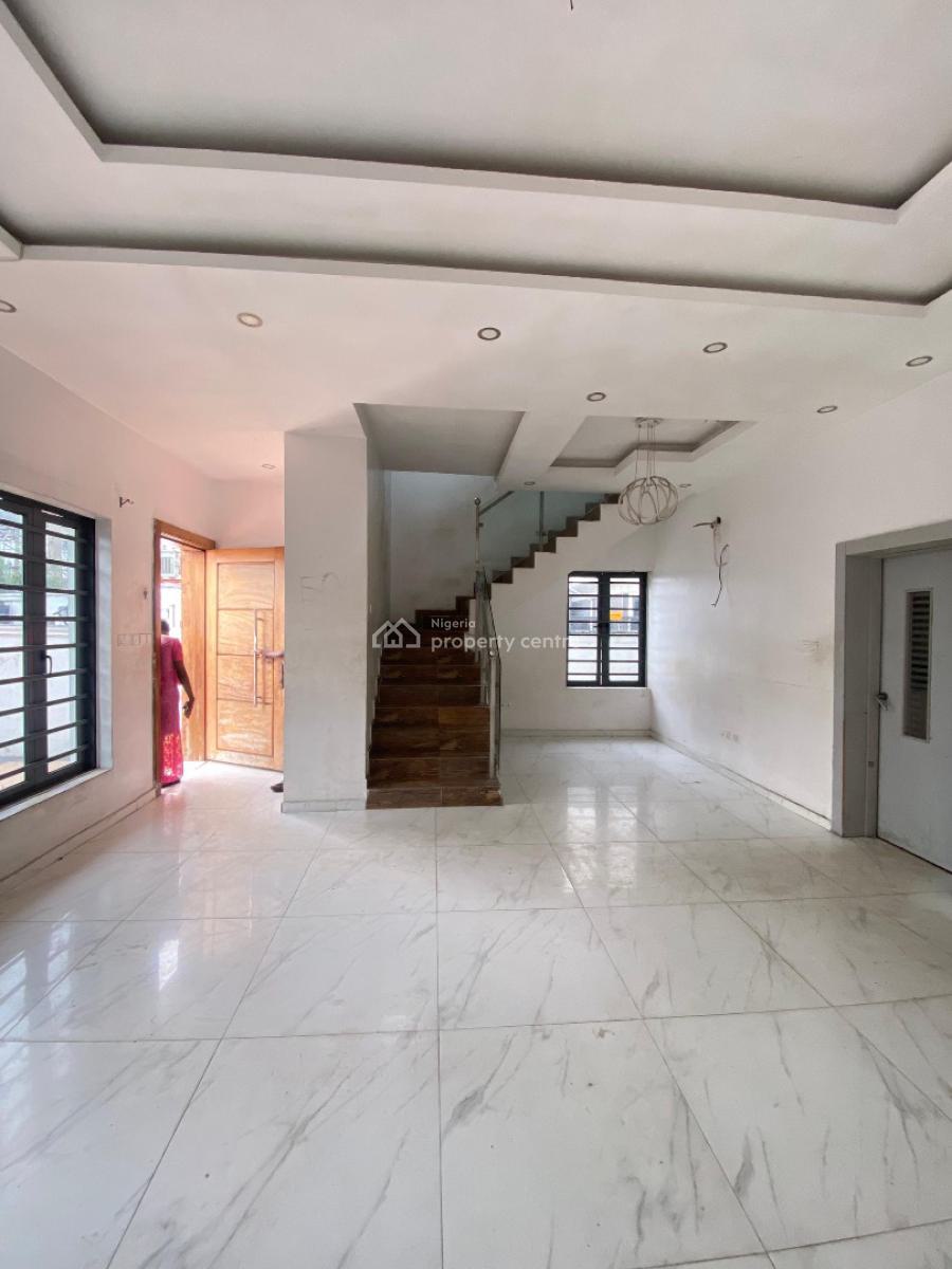 4 Bedroom Semi Detached Duplex with a Room Bq, Agungi, Lekki, Lagos, Semi-detached Duplex for Rent
