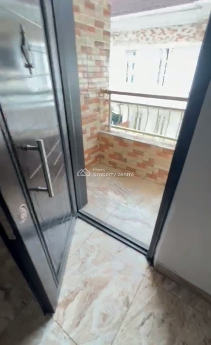 Decent, Spacious 2 Bedroom Flat, Chevy View Estates, Lekki, Lagos, Flat / Apartment for Rent