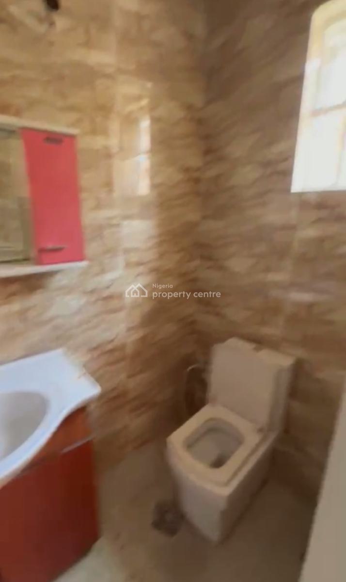 Decent, Spacious 2 Bedroom Flat, Chevy View Estates, Lekki, Lagos, Flat / Apartment for Rent