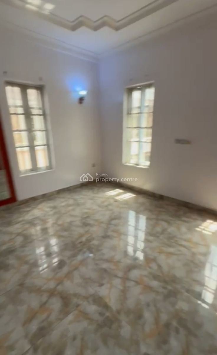 Decent, Spacious 2 Bedroom Flat, Chevy View Estates, Lekki, Lagos, Flat / Apartment for Rent