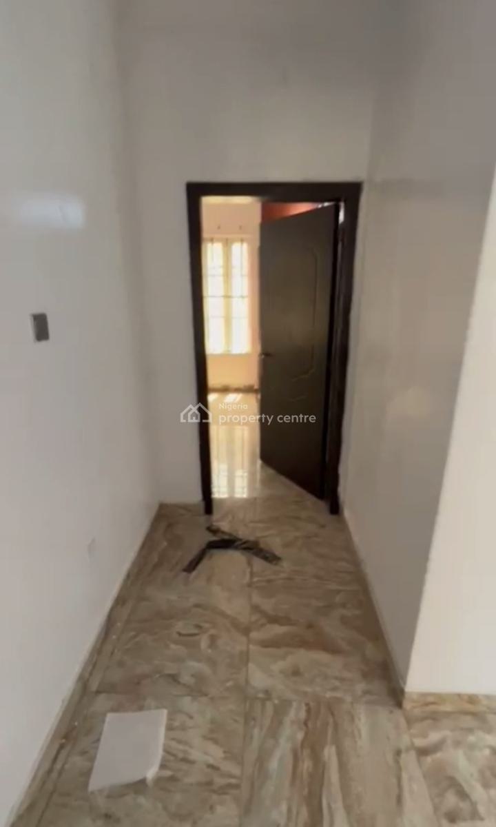 Decent, Spacious 2 Bedroom Flat, Chevy View Estates, Lekki, Lagos, Flat / Apartment for Rent