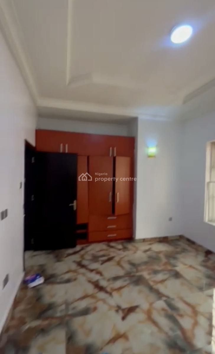 Decent, Spacious 2 Bedroom Flat, Chevy View Estates, Lekki, Lagos, Flat / Apartment for Rent