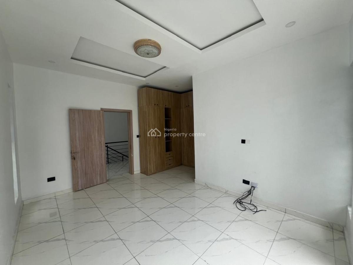 Luxury 4 Bedrooms Terrace Duplex, Ikota, Lekki, Lagos, Terraced Duplex for Sale