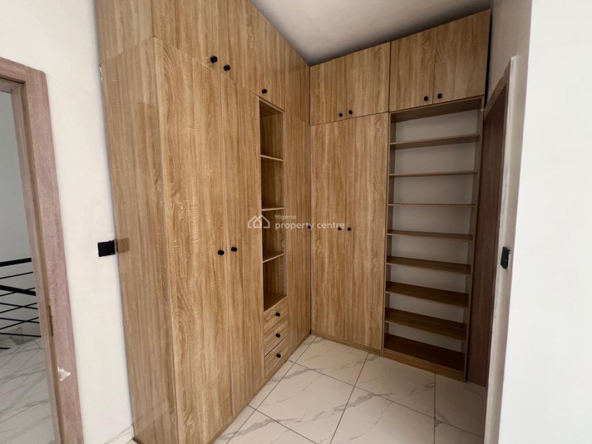Luxury 4 Bedrooms Terrace Duplex, Ikota, Lekki, Lagos, Terraced Duplex for Sale