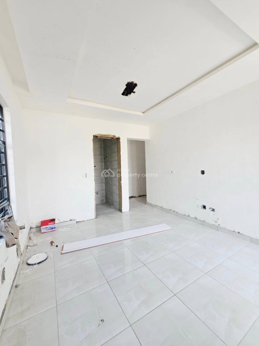 Stunning 3 Bedroom Apartment with Bq, Lekki Phase 1, Lekki Phase 1, Lekki, Lagos, Block of Flats for Sale