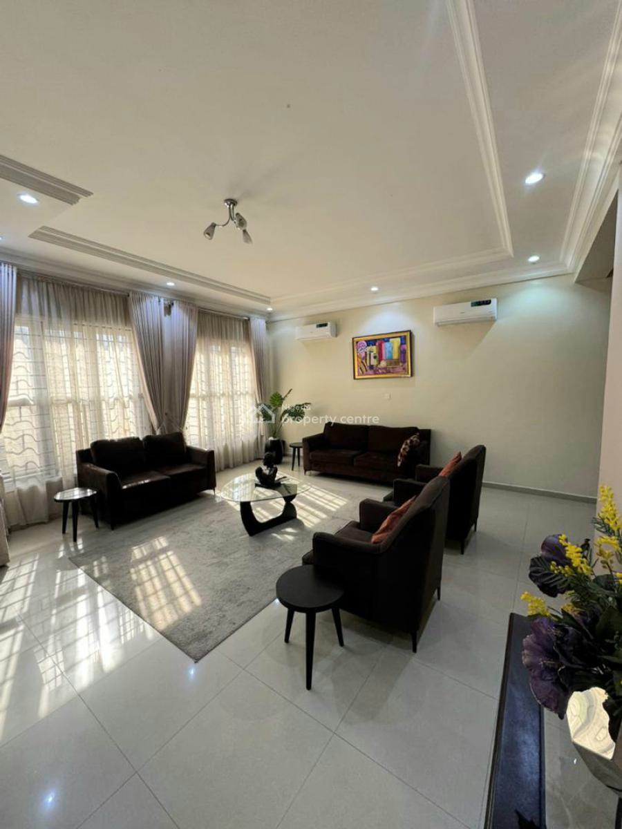 4 Bedroom in Wuse 2, Wuse 2, Abuja, Flat / Apartment Short Let