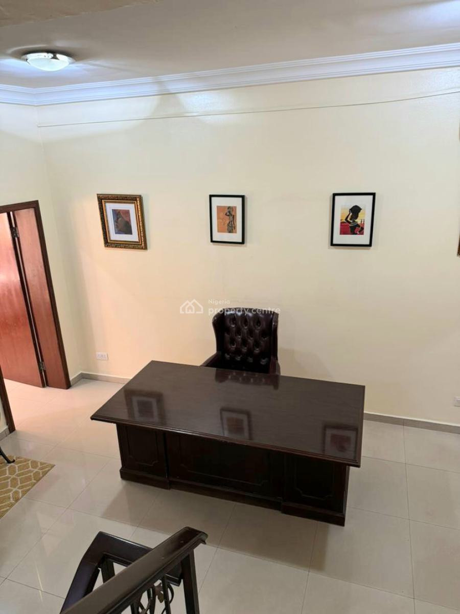 4 Bedroom in Wuse 2, Wuse 2, Abuja, Flat / Apartment Short Let