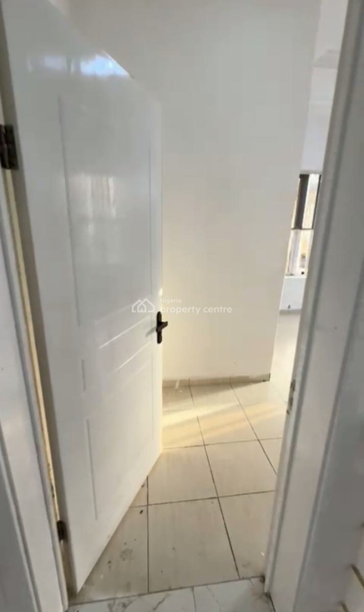 Single Bedroom Apartment Upstairs, Lekki, Lagos, Self Contain (single Rooms) for Rent