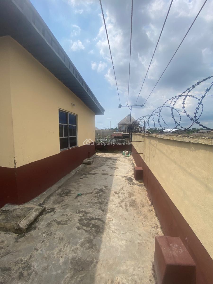 a Bungalow, Isuti Road, Igando, Ikotun, Lagos, Detached Bungalow for Sale