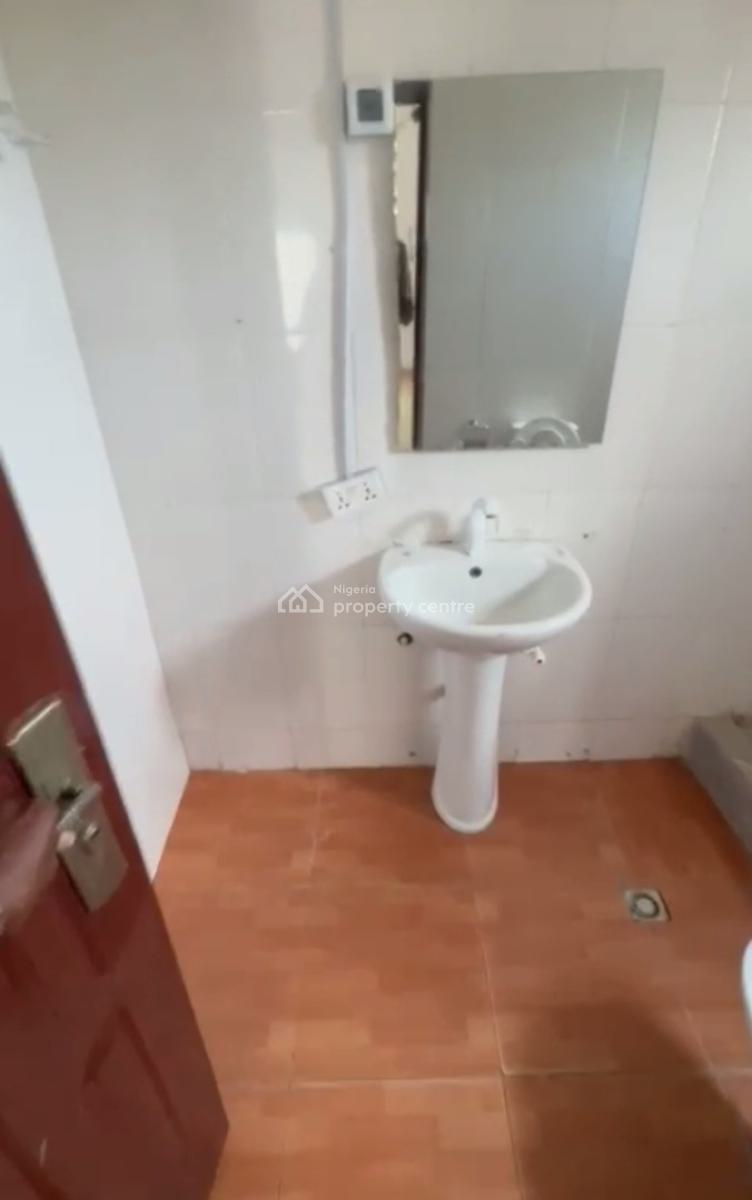 Studio Apartment Upstairs, Bera Estate, Lekki, Lagos, Self Contain (single Rooms) for Rent