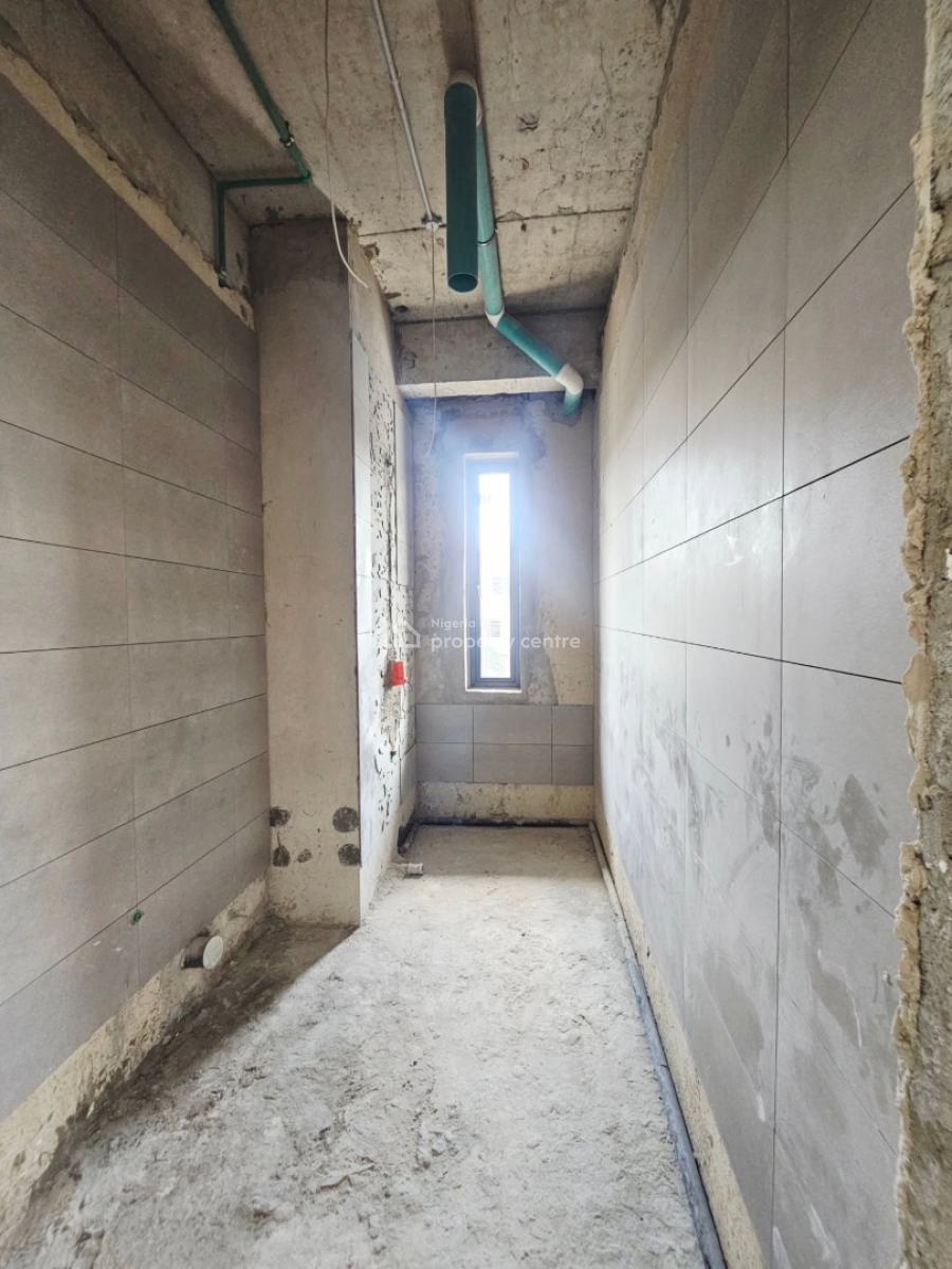 Spacious 3 Bedroom Apartment with Bq, Victoria Island (vi), Lagos, Block of Flats for Sale