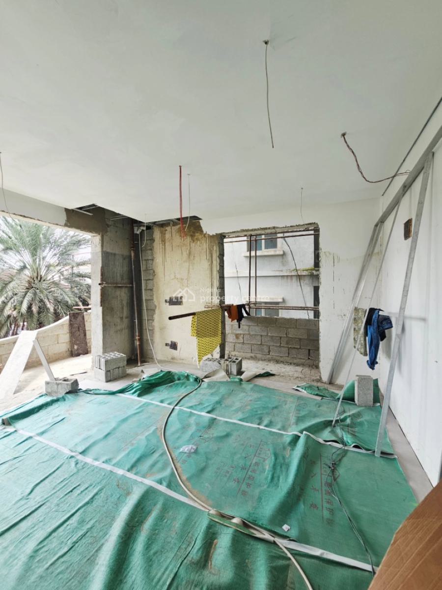 Spacious 3 Bedroom Apartment with Bq, Victoria Island (vi), Lagos, Block of Flats for Sale