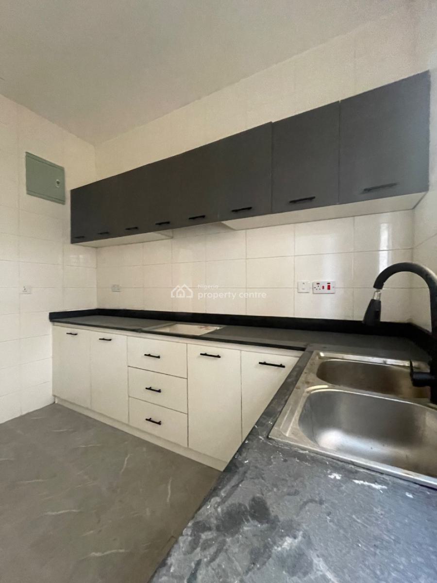 Fully Serviced 2 Bedroom Apartment, Ologolo, Lekki, Lagos, Flat / Apartment for Sale