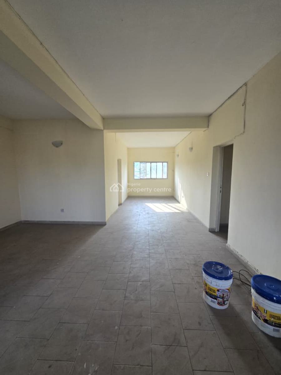 Spacious 2 Bedroom Flat, Mende, Maryland, Lagos, Flat / Apartment for Rent