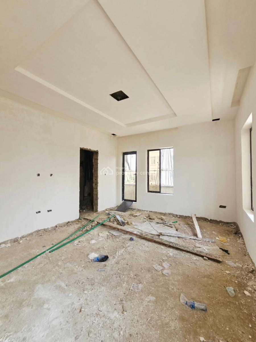 Stunning 3 Bedroom Apartment with Bq, Victoria Island (vi), Lagos, Block of Flats for Sale