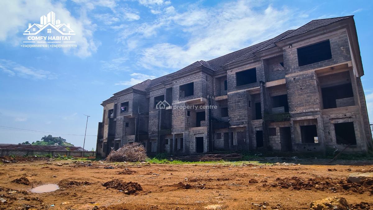 Distress 4bedroom with  2 Living Rooms Plus Bq, Turkish Hospital, Karmo, Abuja, House for Sale