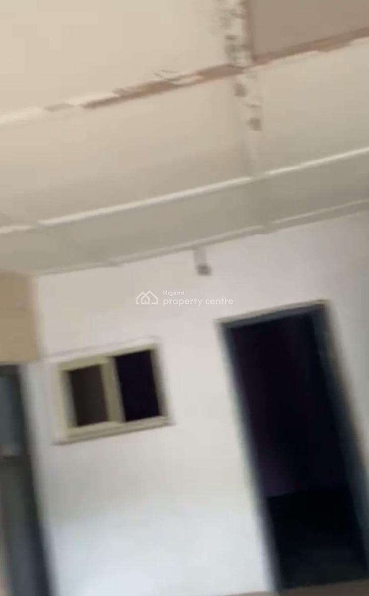 Spacious 3 Bedroom Up Flat., Anthony, Maryland, Lagos, Flat / Apartment for Rent