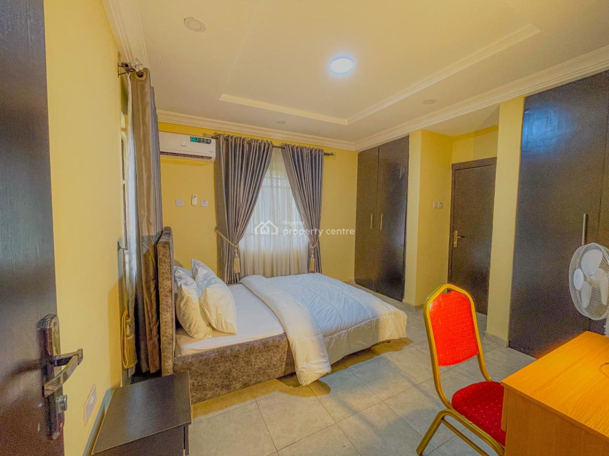 Beautiful 2 Bedrooms Apartment, Lbs, Ajah, Lagos, Flat / Apartment Short Let