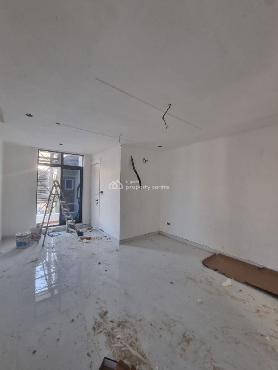 2 Bedroom Apartment, Ilasan, Lekki, Lagos, Flat / Apartment for Sale