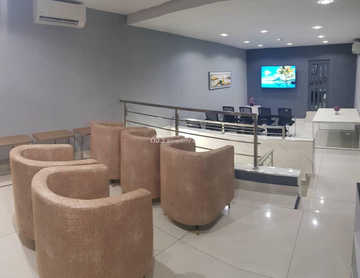 Workspace for Business Meeting, Shortstay Office, Training & Talk Shop, Lekki Phase 1, Lekki, Lagos, Conference / Meeting / Training Room for Rent