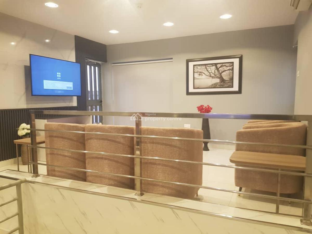 Workspace for Business Meeting, Shortstay Office, Training & Talk Shop, Lekki Phase 1, Lekki, Lagos, Conference / Meeting / Training Room for Rent