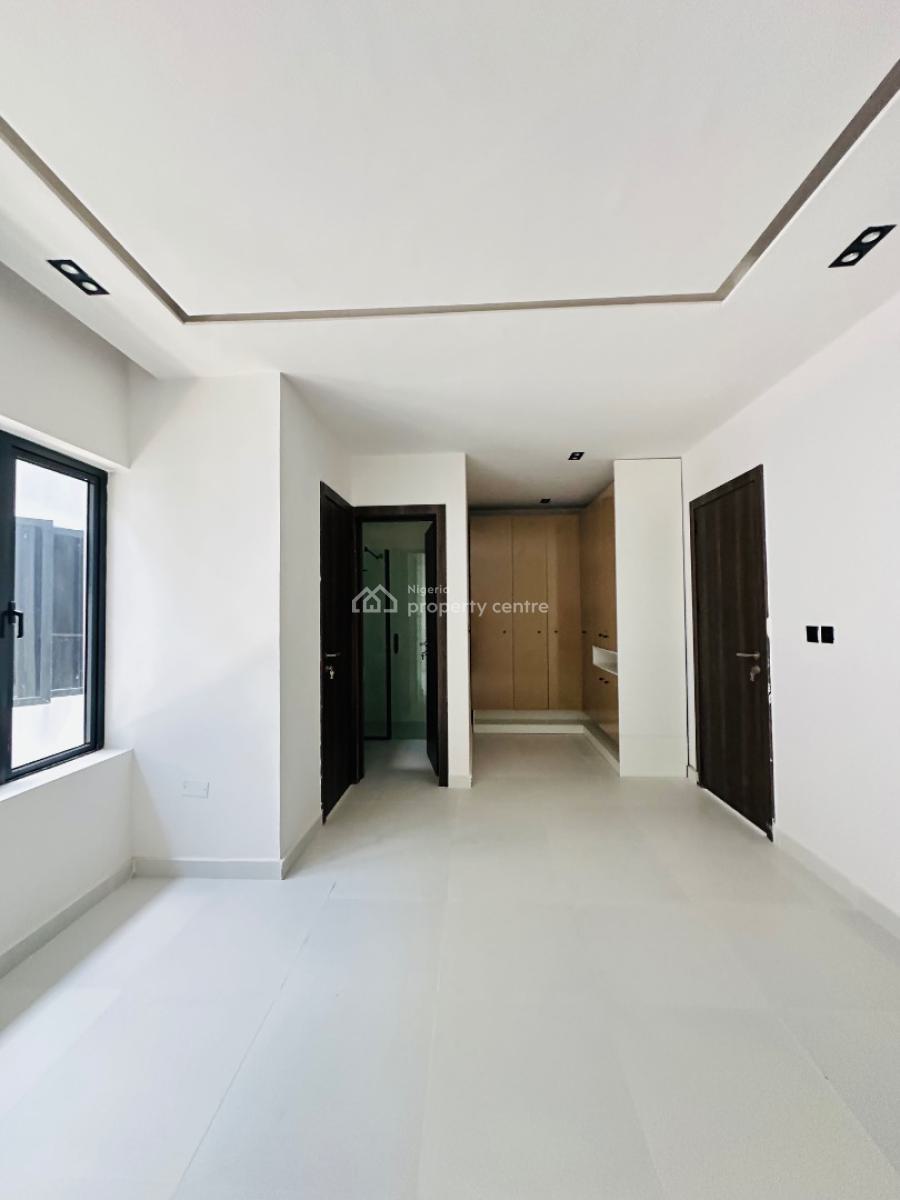 Beautifully Carved 4 Bedroom Terrace Duplex with Bq, Pool & Playground, Lekki Phase 1, Lekki, Lagos, Terraced Duplex for Rent