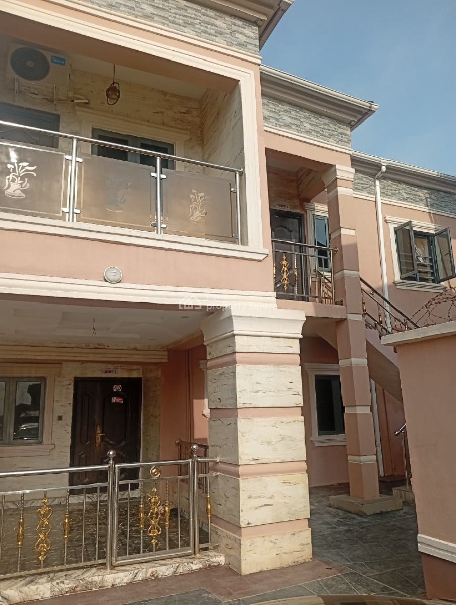 Executive 2 Bedroom Flat, Hilton Palace, Opposite United Estate,yakoyo, Ojodu Berger, Ojodu, Lagos, Flat / Apartment for Rent