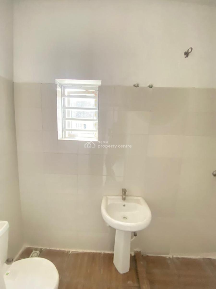 Brand New Luxury Downstairs, Phase 2, Oribanwa, Ibeju Lekki, Lagos, Flat / Apartment for Rent
