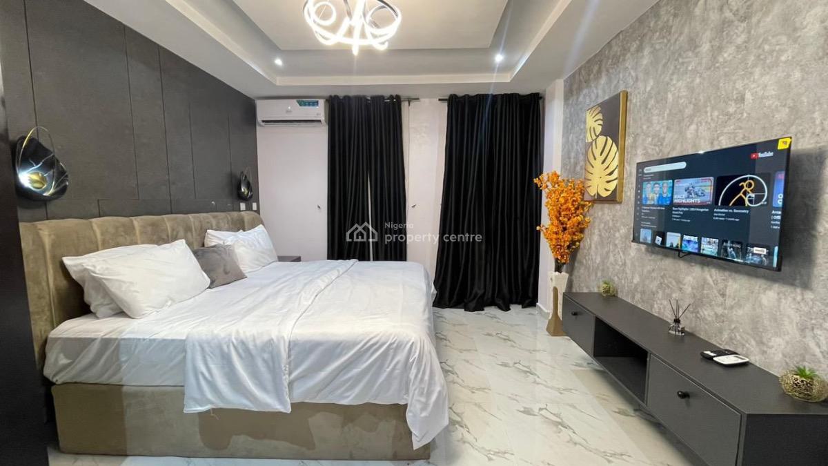 Luxury 2bedroom Apartment, Off Circle Mall Road, Osapa, Lekki, Lagos, Flat / Apartment Short Let