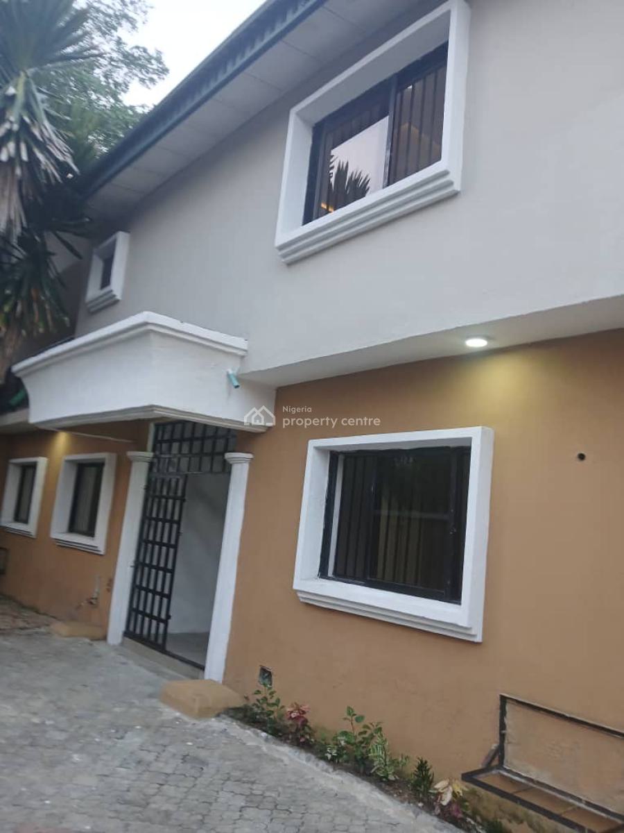 a Well Maintained 4 Bedrooms Semi Detached Duplex with Bq, By Domino Pizza, Agungi, Lekki, Lagos, Semi-detached Duplex for Rent