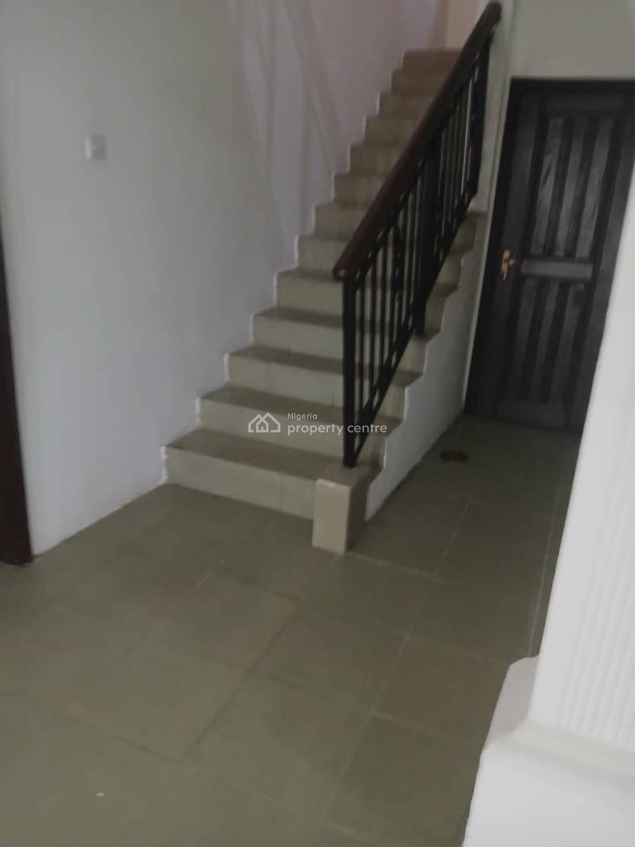 a Well Maintained 4 Bedrooms Semi Detached Duplex with Bq, By Domino Pizza, Agungi, Lekki, Lagos, Semi-detached Duplex for Rent