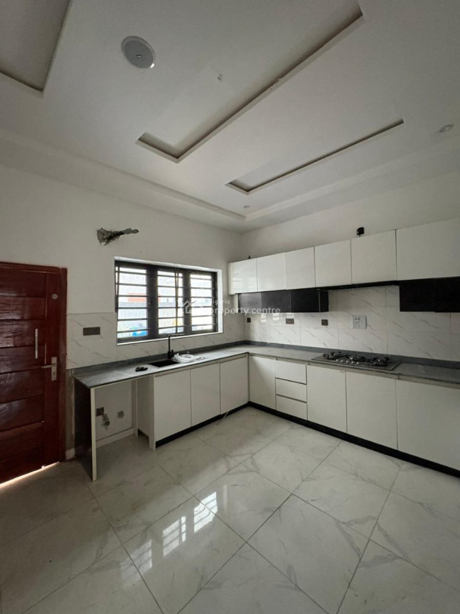 Spacious Detached 5 Bedroom Detached House, Ologolo, Lekki, Lagos, Detached Duplex for Sale