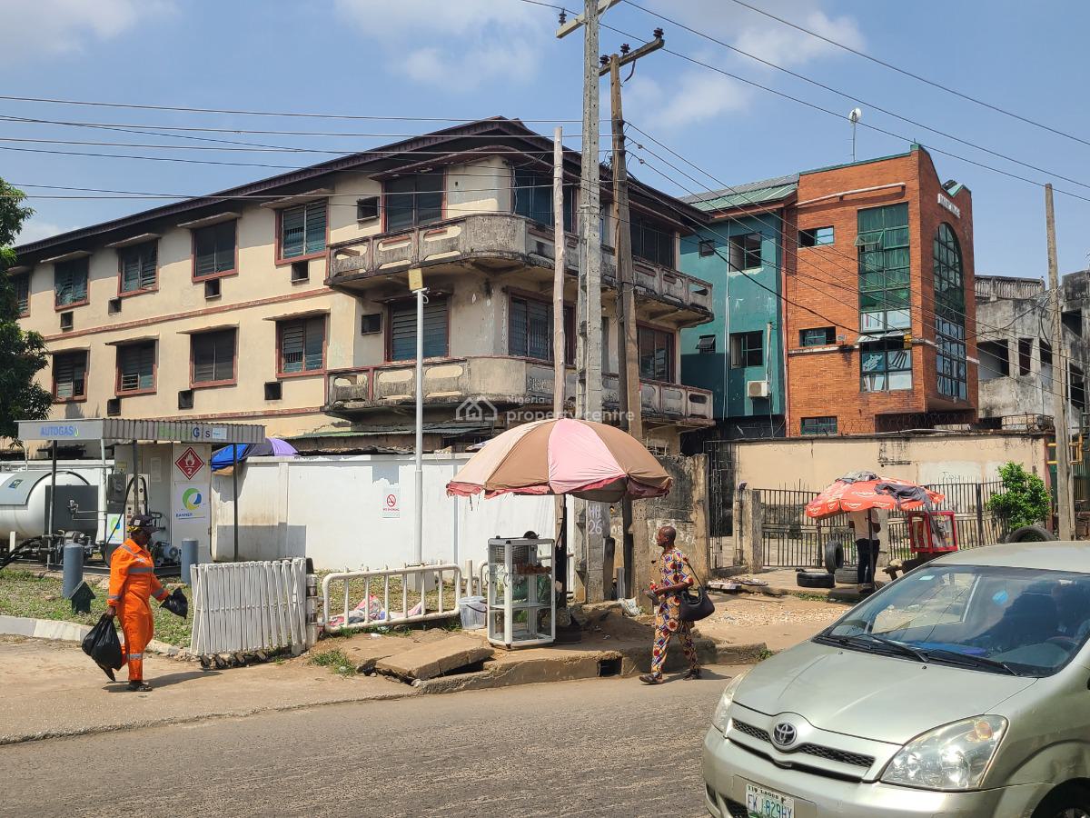 Self Compound 2 Storey Building Office Space of 36 Rooms, Along Ikorodu Road, Fadeyi, Shomolu, Lagos, Flat / Apartment for Rent