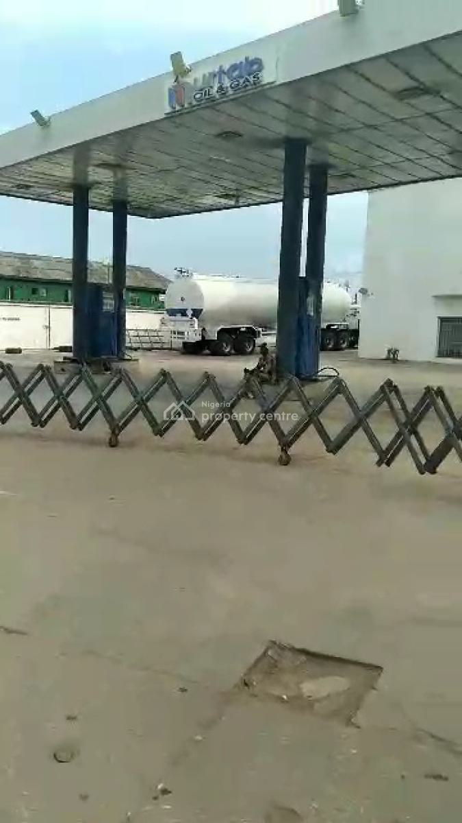 Functional Filling Station Facing Road, Lasu, Igando, Ikotun, Lagos, Filling Station for Sale