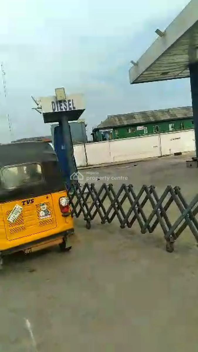 Functional Filling Station Facing Road, Lasu, Igando, Ikotun, Lagos, Filling Station for Sale