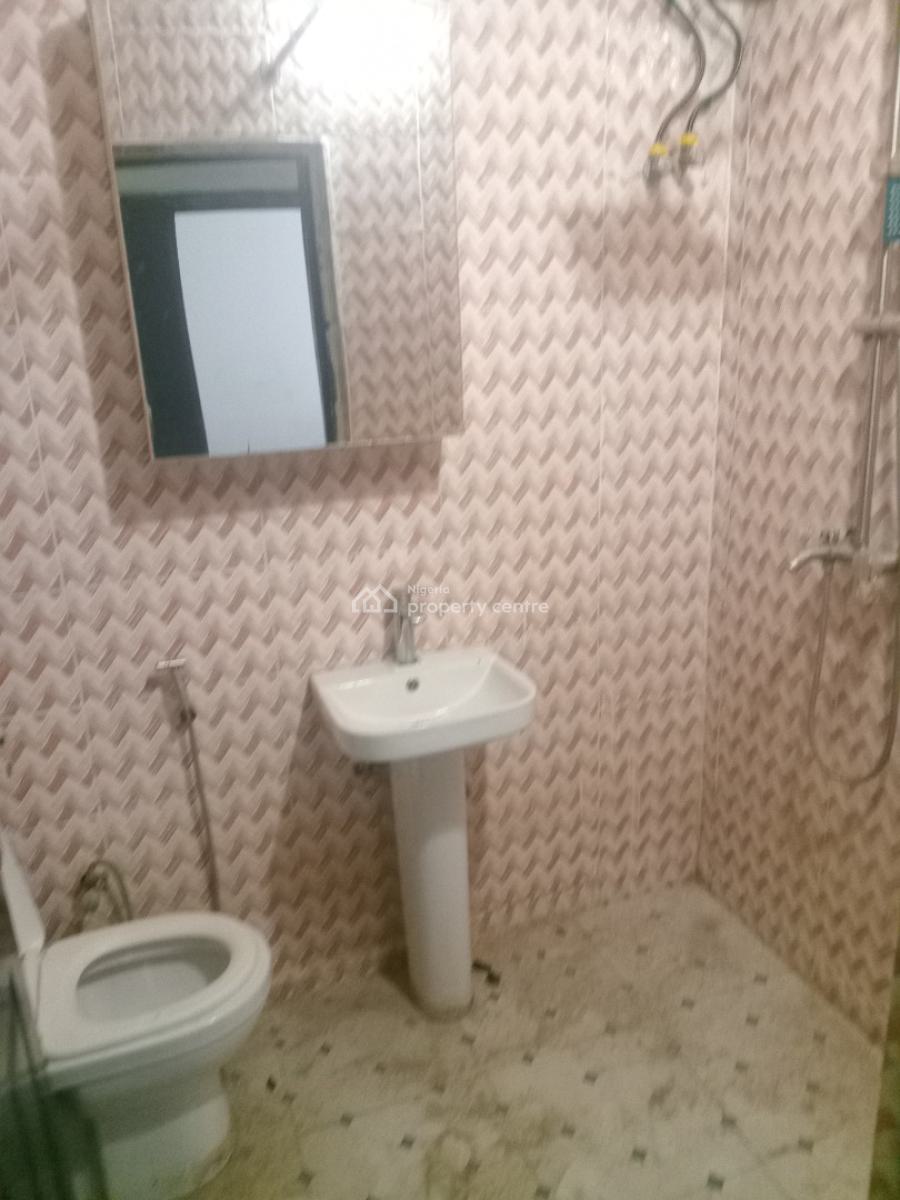 Spacious 1 Bedroom, Naf Valley Estate, Asokoro District, Abuja, Mini Flat (room and Parlour) for Rent