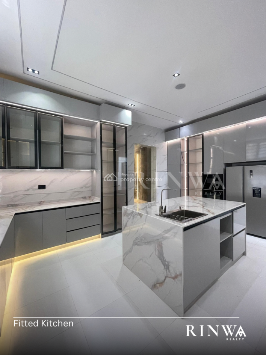 6 Bedroom Fully Detached with Bq, Lekki, Lagos, Detached Duplex for Sale