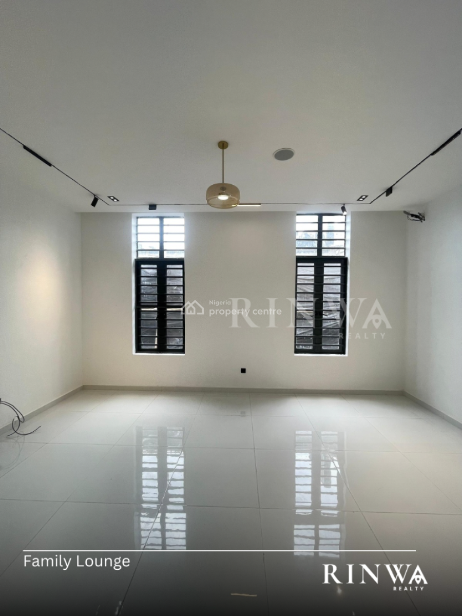 6 Bedroom Fully Detached with Bq, Lekki, Lagos, Detached Duplex for Sale