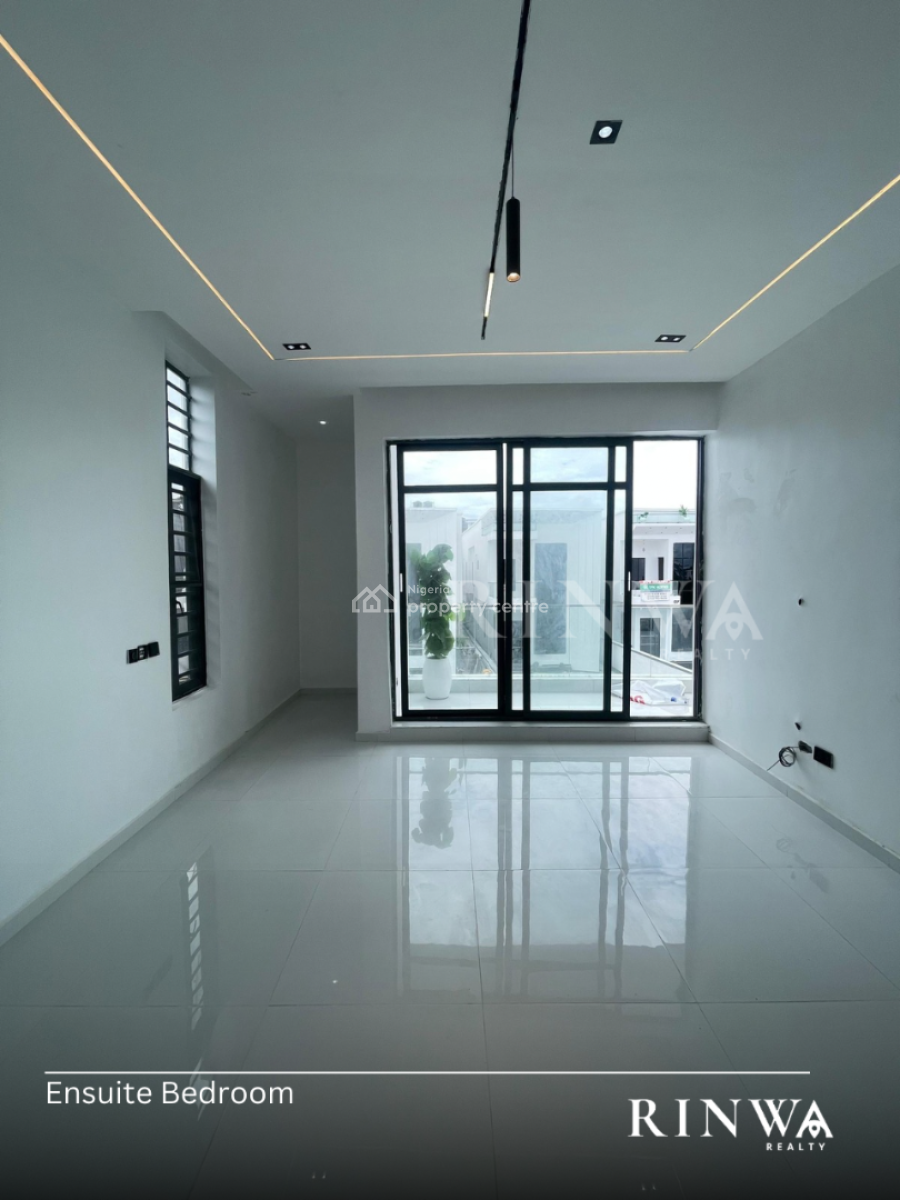 6 Bedroom Fully Detached with Bq, Lekki, Lagos, Detached Duplex for Sale