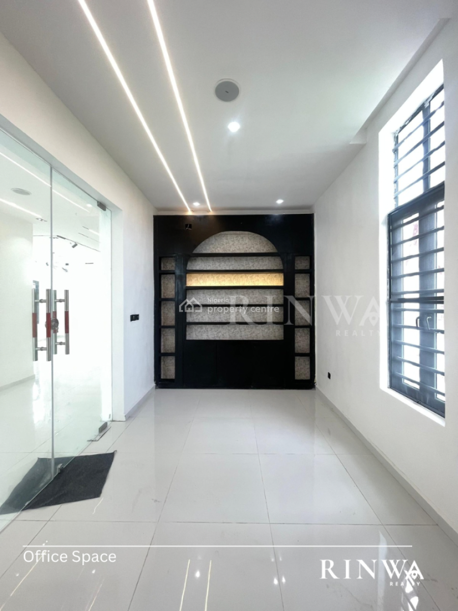 6 Bedroom Fully Detached with Bq, Lekki, Lagos, Detached Duplex for Sale