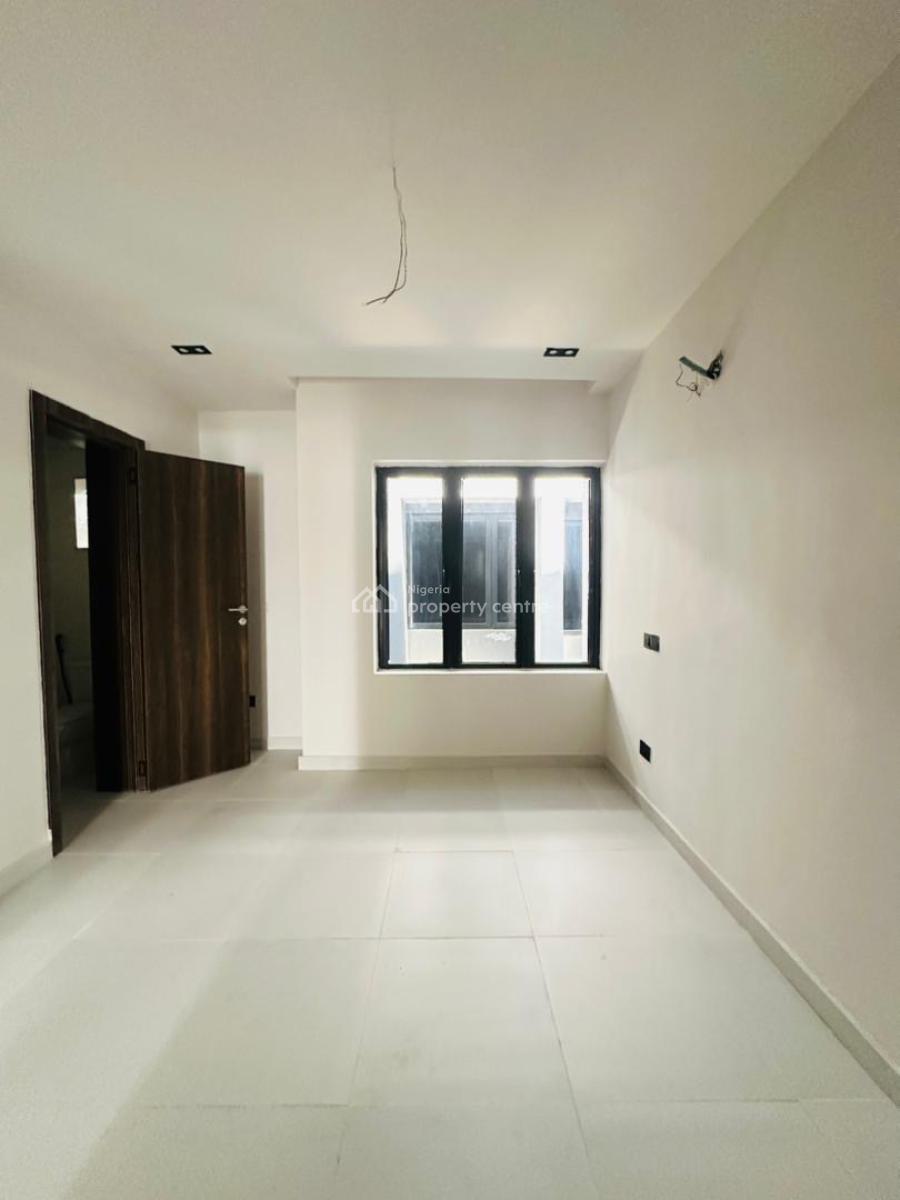 4 Bedroom Terrace with Swimming Pool, Bq and Playground, Lekki Phase 2, Lekki, Lagos, Terraced Duplex for Rent