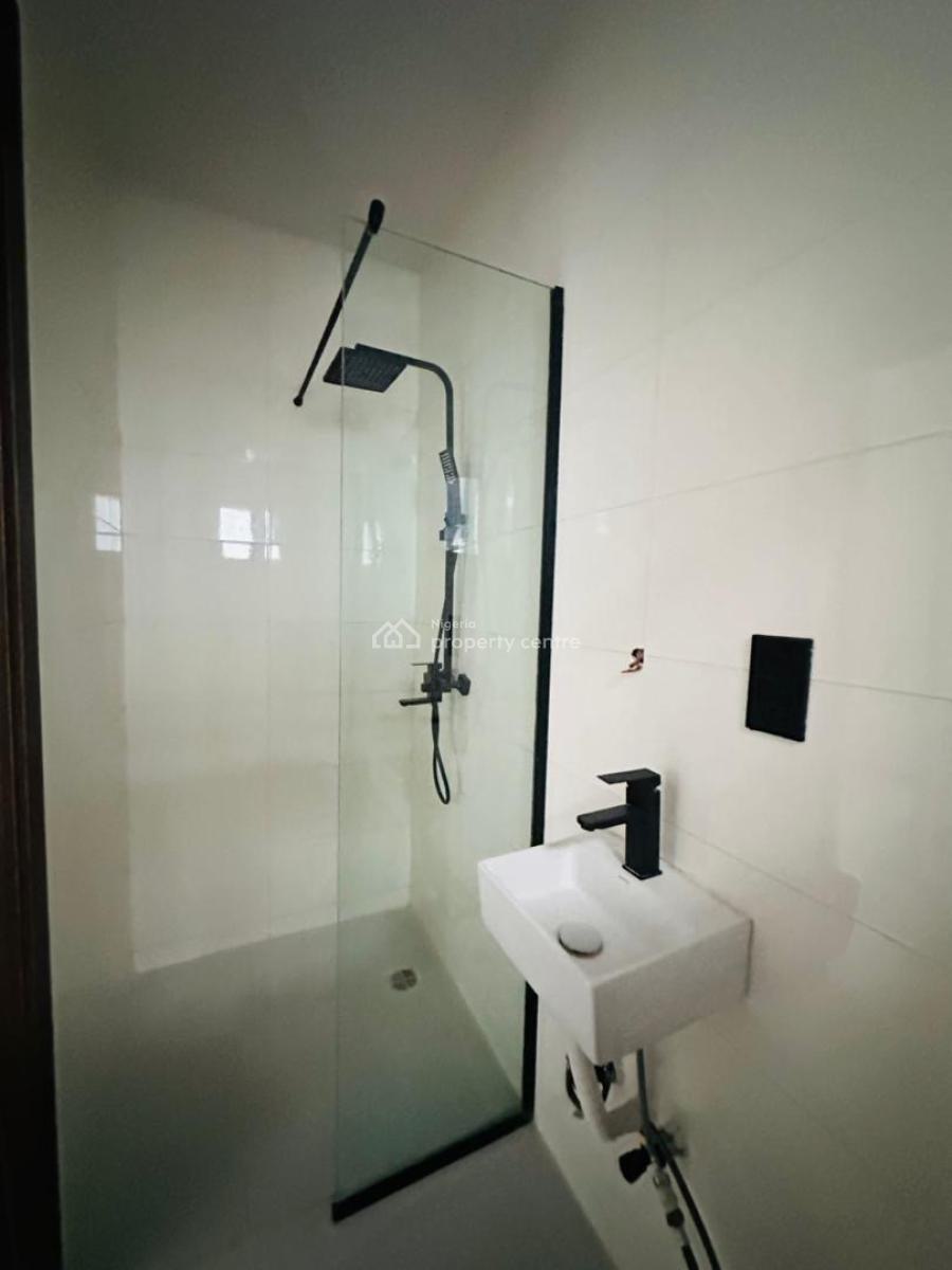 4 Bedroom Terrace with Swimming Pool, Bq and Playground, Lekki Phase 2, Lekki, Lagos, Terraced Duplex for Rent