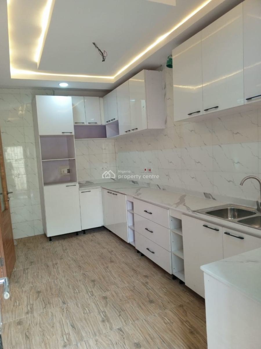 Tastefully Built 3 Bedroom Flat All Ensuite with Guest Toilet, Gbagada, Lagos, Flat / Apartment for Sale