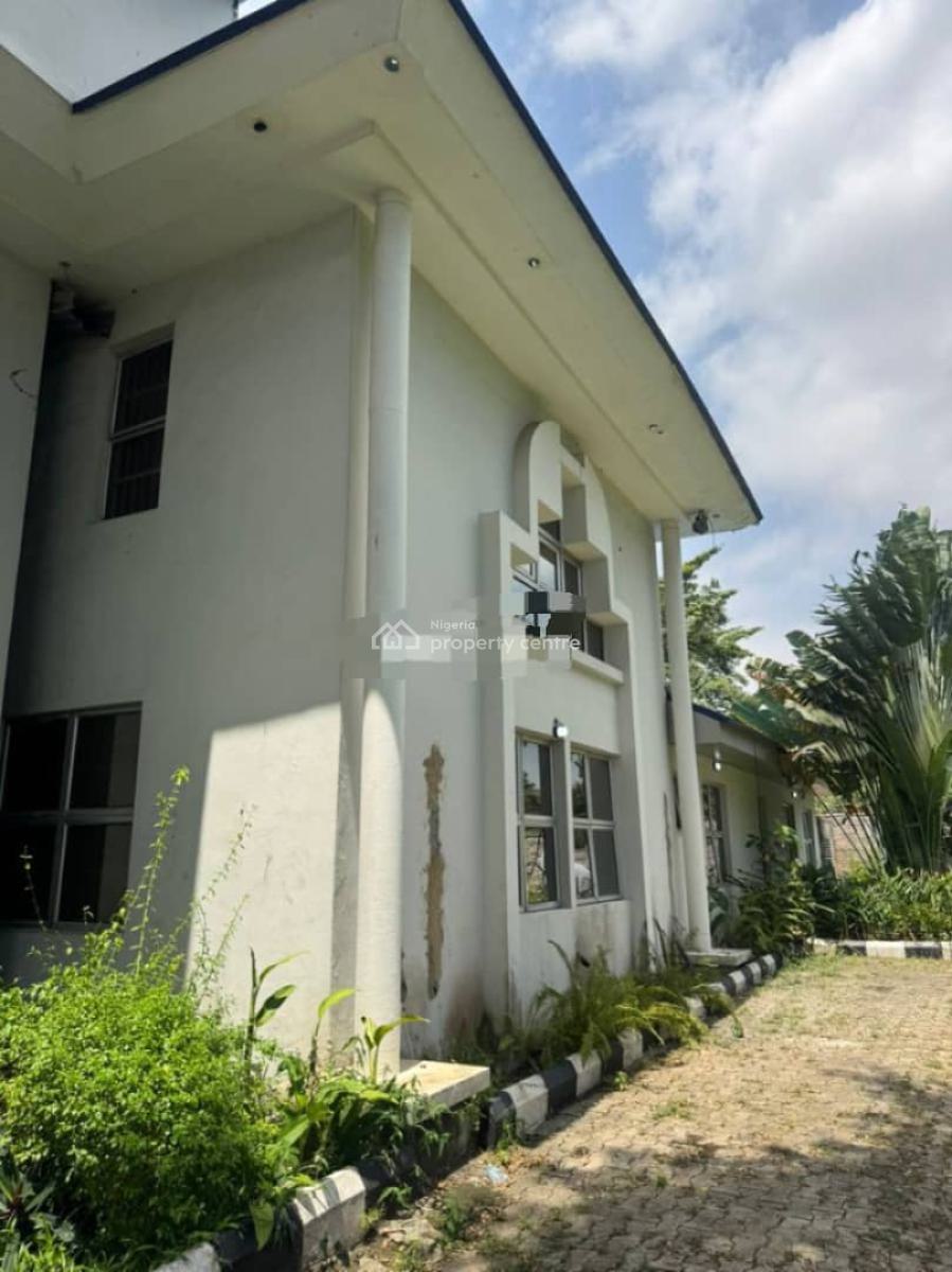 9 Bed Hous Land Size: Approx 3,000 Sqm  Property Use: Commercial, Old Ikoyi, Ikoyi, Lagos, Commercial Property for Rent