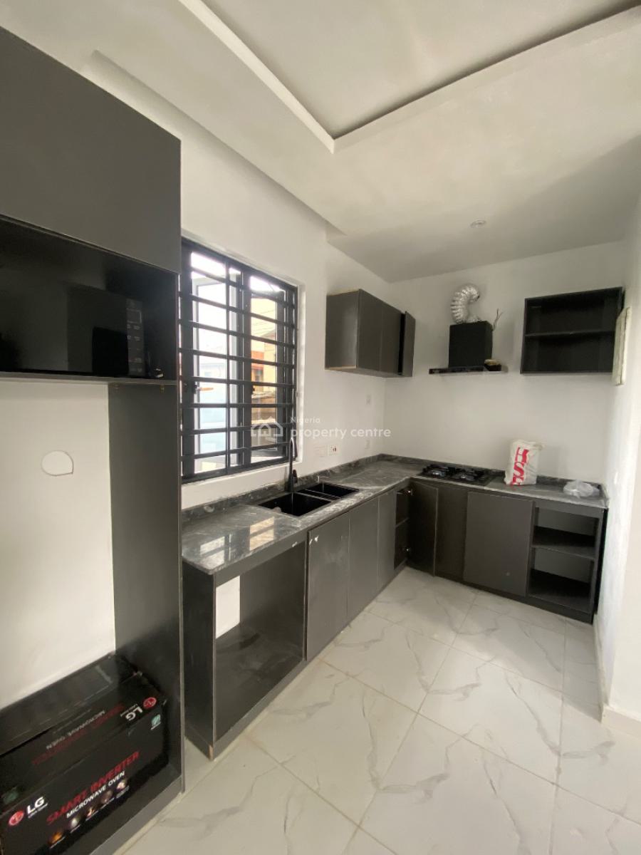 Luxurious 2 Bedroom Apartment in a Call in Estate (close to Express), Jibrin Estate, Olokonla, Ajah, Lagos, Flat / Apartment for Rent