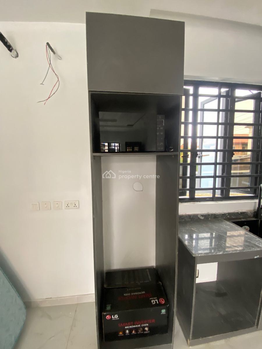 Luxurious 2 Bedroom Apartment in a Call in Estate (close to Express), Jibrin Estate, Olokonla, Ajah, Lagos, Flat / Apartment for Rent